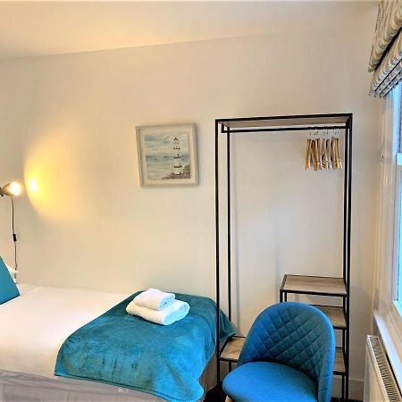 Riverside Channel5 "Holidays Homes In The Sun" Featured Central Canterbury Cottage With Free Parking Exteriér fotografie