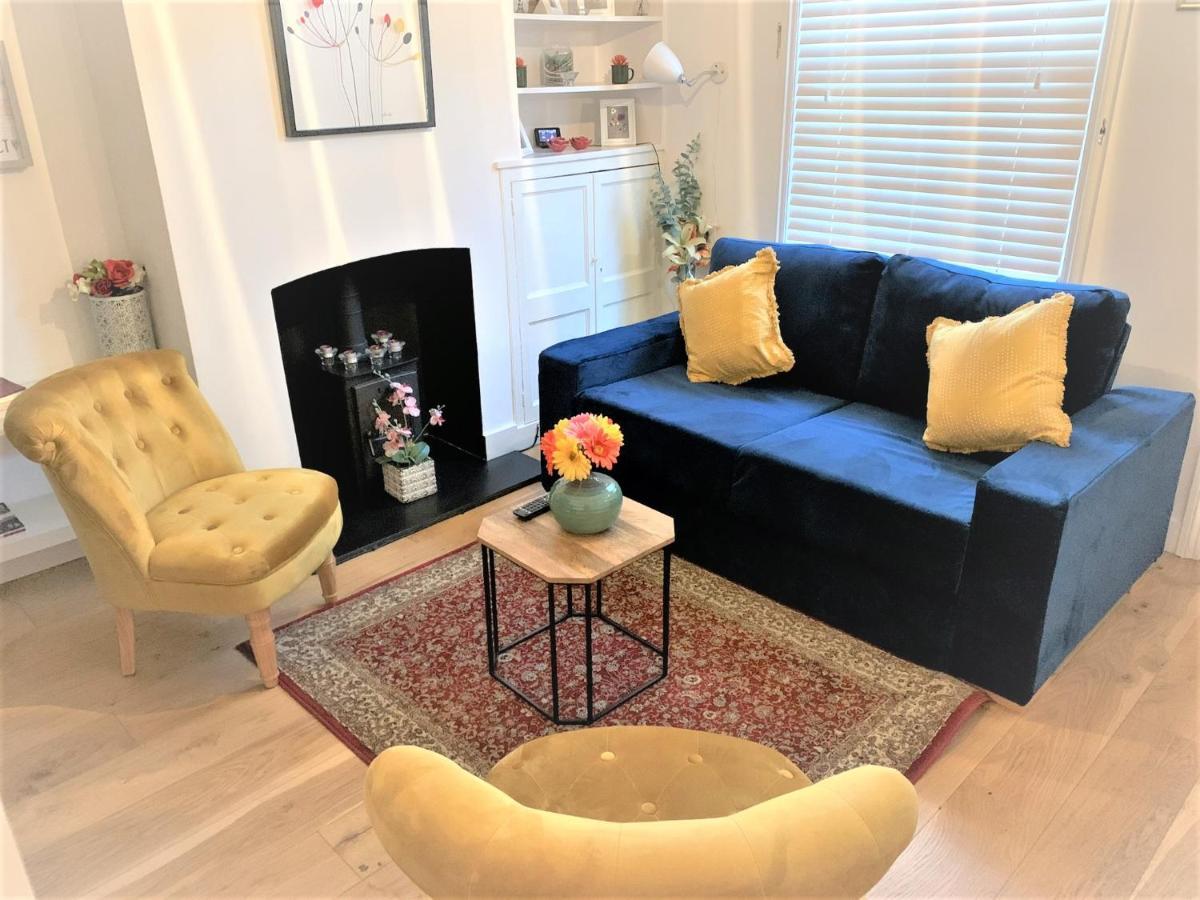 Riverside Channel5 "Holidays Homes In The Sun" Featured Central Canterbury Cottage With Free Parking Exteriér fotografie